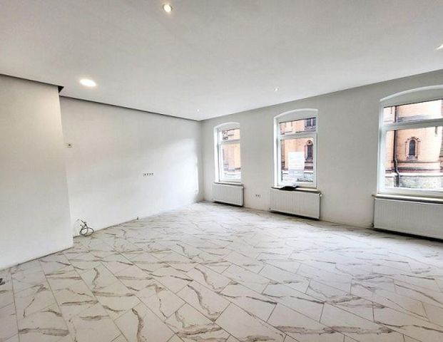 Moderne, neu sanierte 3-Raum-Wohnung in Zentrumslage - Foto 1