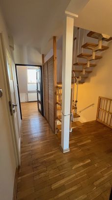 Przecław, 6pok., 2 piwnice, balkon - Zdjęcie 1