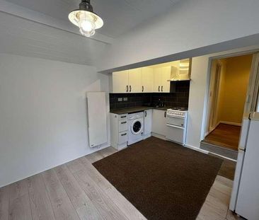 Leamington Road, Stivichall Manor, CV3 - Photo 3