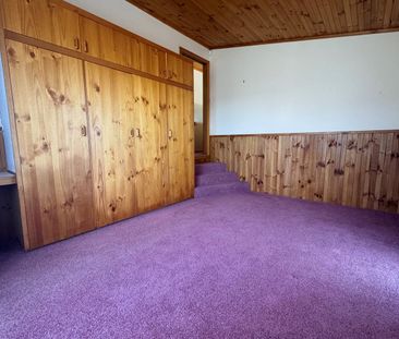 Comfortable Living in a Quiet Location - Photo 2