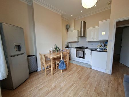1 Bed Flat, Mount Pleasant Road, N17 - Photo 5