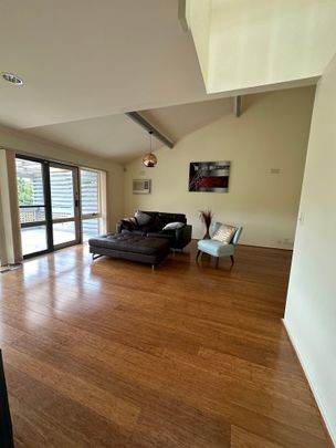 Doncaster East - Photo 1