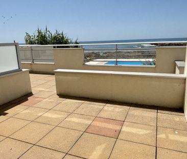 Location Appartement 1 pièce 24m² LES SABLES D OLONNE 85100 - Photo 2