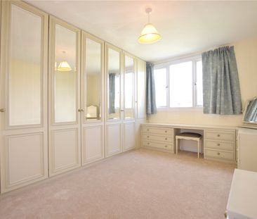 2, Fosse Way, Garforth, Leeds, West Yorkshire, LS25 2JE - Photo 4