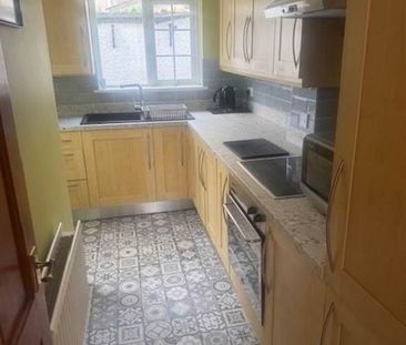 43 Clarendon Avenue, Belfast, BT5 5JT - Photo 6