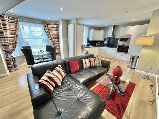 2 Bed Flat, Belgrave Terrace, AB25 - Photo 1