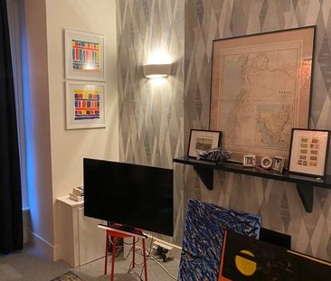 1 Bed Flat, London, SW16 - Photo 2