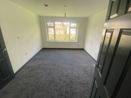 High Street, Cwmgwrach, NEATH - Photo 3