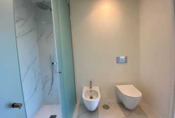 Apartamento T1 para Arrendamento com Varanda e Lugar de Estacionamento em Paranhos