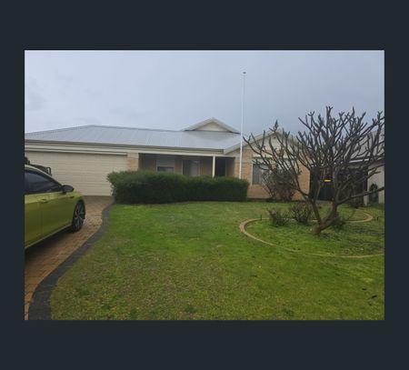 19 Tobermory Blvd, Ellenbrook, WA 6069 - Photo 5
