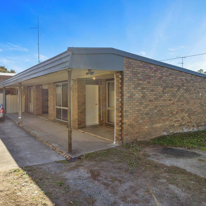 Popular Soldiers Hill Location, Walk to Train station! - Photo 1