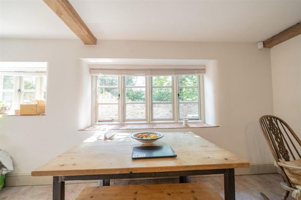 The Stables, High Street, Faringdon - Photo 1