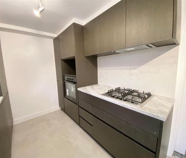 2 bedroom semi-detached house to rent - Photo 6