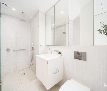 Easy living at Melbourne Square - Photo 5
