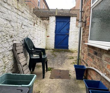 2 bedroom terraced house to rent - Photo 6