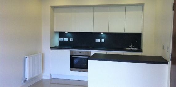 1 Bed Flat, Tawny Court, NW9 - Photo 2