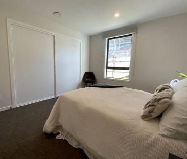 Charming 4BR Townhouse in Aro Valley - Photo 6