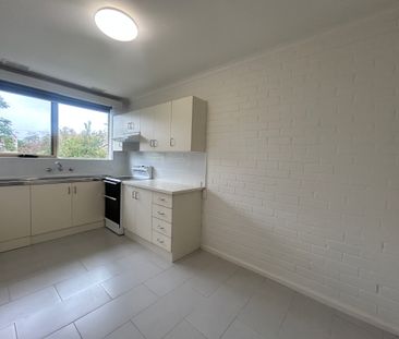 8 / 13 Churchill Avenue, CHADSTONE - Photo 4