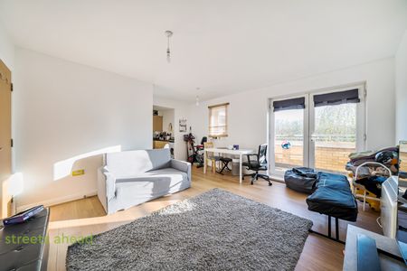 Manning Gardens, Croydon, CR0 - Photo 2