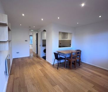 1 Bed Flat, Burnham Close, SE1 - Photo 5