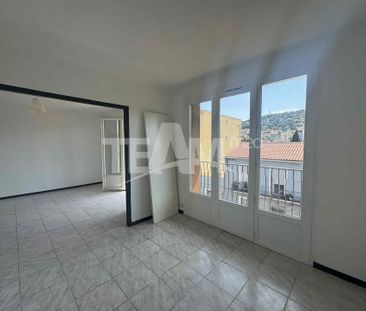 Location Appartement 4 pièces 77m² SETE 34200 - Photo 2