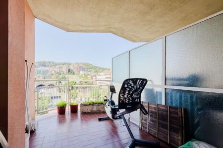 Ronda del Guinardó, Barcelona, Catalonia 08025 - Photo 2