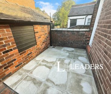 flat to rent Stoke On Trent, Staffs, ST4 - Photo 1