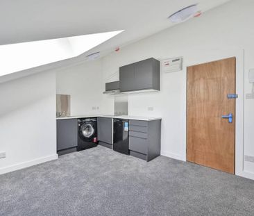 Studio to rent - Photo 4