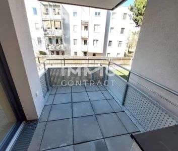 Top-Lage: Neuwertige 2 Zimmer Balkon-Wohnung+Garagenplatz in Ruhelage Michtnergasse 9 Top 7 - Photo 1