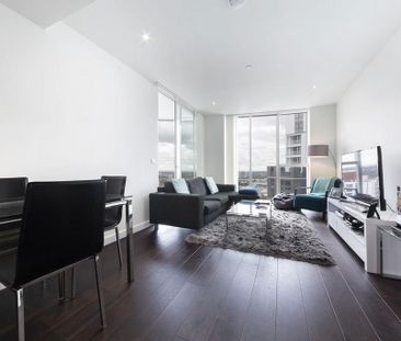 2 bedroom flat to rent - Photo 2