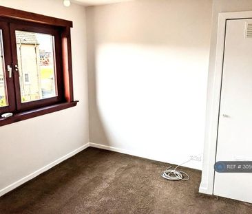 2 bedroom semi-detached house to rent - Photo 4