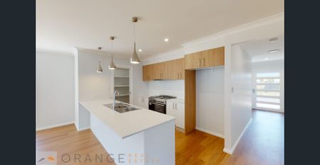 MODERN OPEN PLAN LIVING! - Photo 5