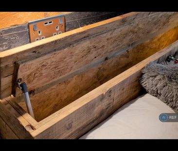 1 bedroom in a house share to rent - Photo 6