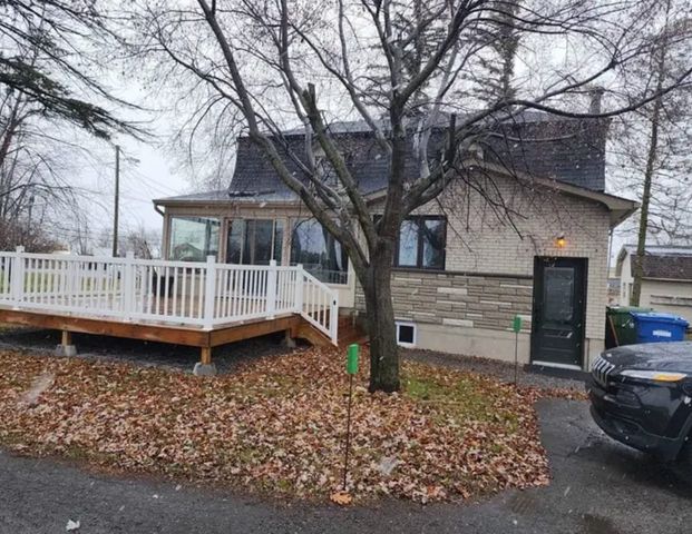 À louer / Maison à étages - Photo 1
