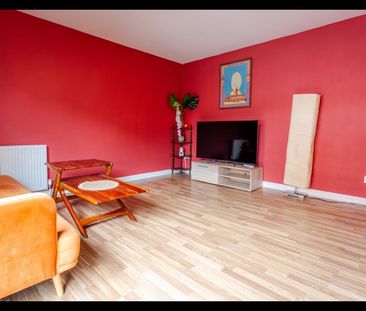 2 Bed Flat, Clarkston Road, G44 - Photo 3