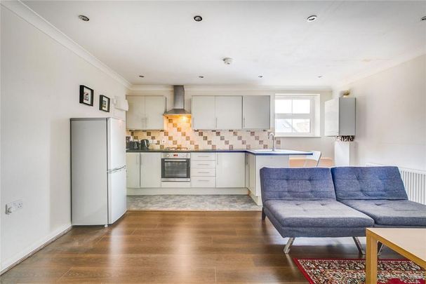 1 bedroom flat to rent - Photo 1