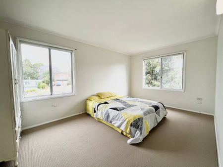 The Essence of Coastal Family Living - Photo 4