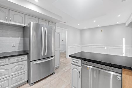 For Lease - 38 Larchmere Avenue Unit# Main, Toronto, Ontario - Photo 2