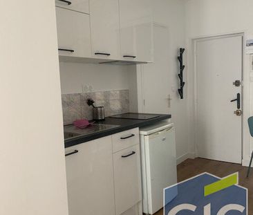 Location Appartement 1 pièce 25m² - Photo 4