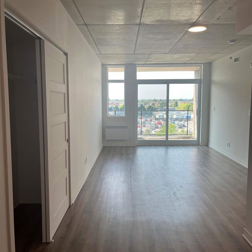 2 CH - 1 SDB - Terrebonne - $2,015 /mo - Photo 1