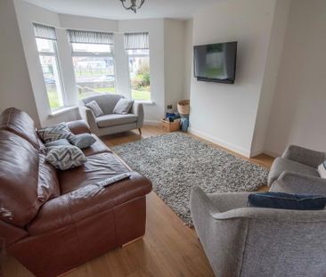 154 Causeway Street (Student Let), Portrush, BT56 8JE - Photo 4