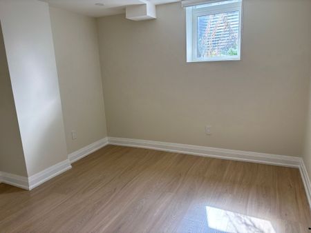 For Lease - 5316 Russell View Road Unit# Bsmnt, Mississauga, Ontario - Photo 3