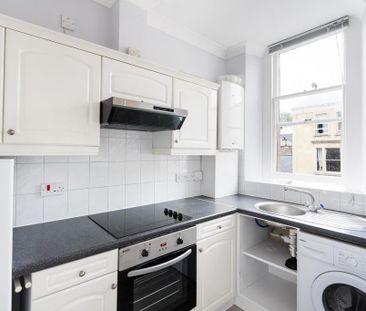 2 bedroom flat to rent - Photo 6