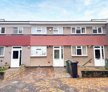 3 bedroom terraced house to rent - Photo 5