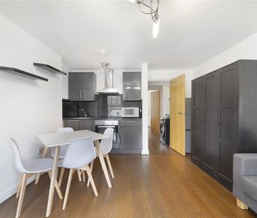 1 bedroom flat to rent - Photo 6