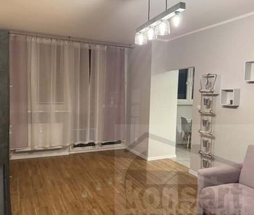 Stare Miasto ustawna kawalerka 44 m2 ,piwnica ! - Photo 1