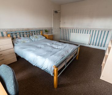 1 Green Dykes Lane - Photo 3