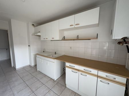 Location Appartement 2 pièces 54m² LE PEAGE DE ROUSSILLON 38550 - Photo 4