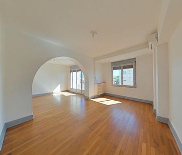 Location Appartement 2 pièces 81m² ROMANS SUR ISERE 26100 - Photo 1