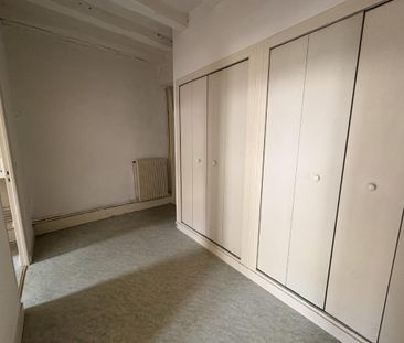 Location Appartement 2 pièces 48m² CHINON 37500 - Photo 1